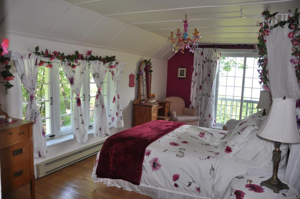 Auberge Sur La Cote La Malbaie Kültér fotó
